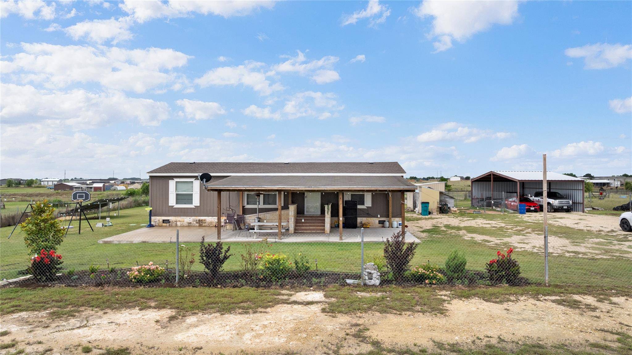 156 Daniel DR, Bertram, TX 78605