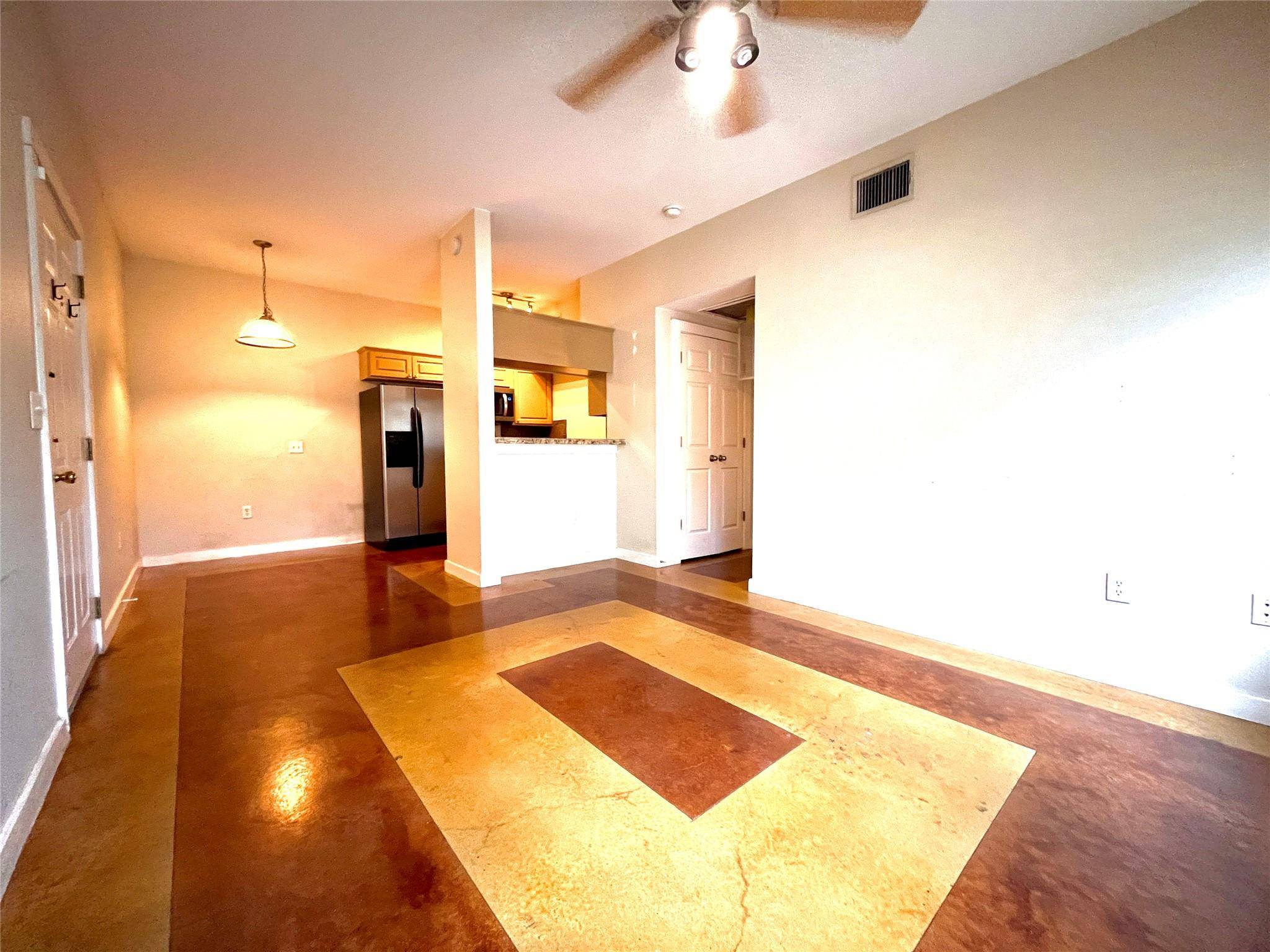 2106 Cullen Ave #112, Austin, TX 78757