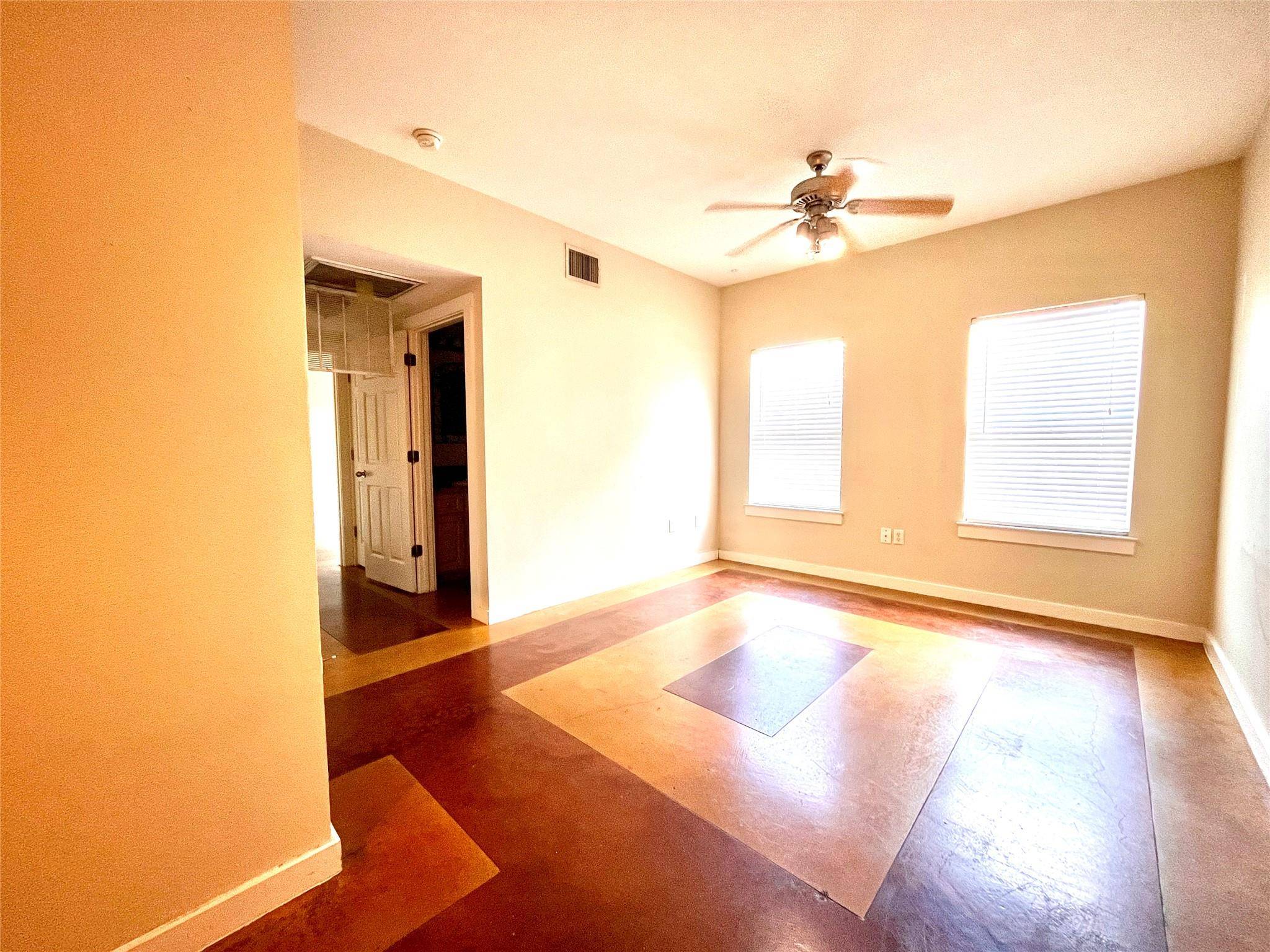 2106 Cullen Ave #112, Austin, TX 78757