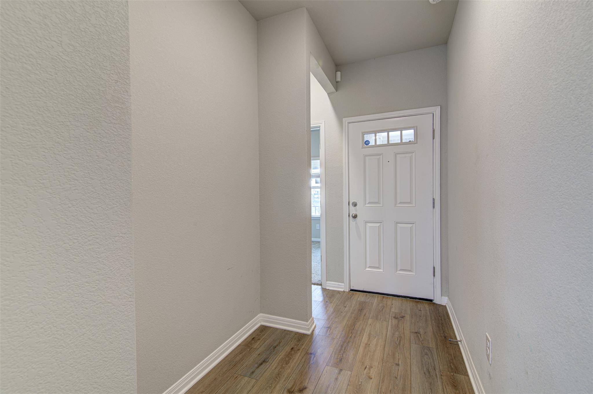 300 Bear Oak ST, Hutto, TX 78634