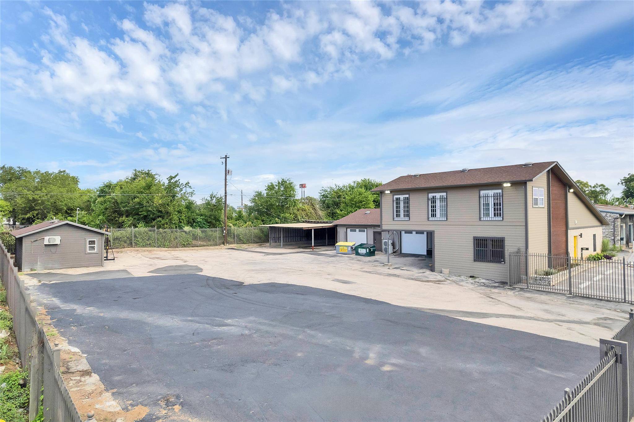 11204 Bluff Bend DR, Austin, TX 78753