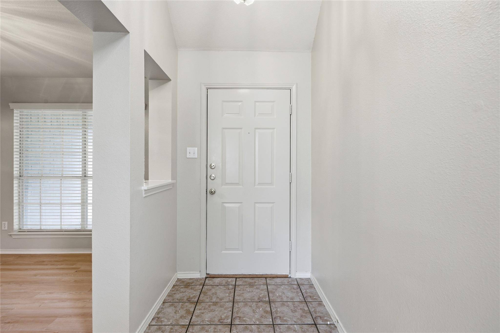 3816 Top Rock LN, Round Rock, TX 78681