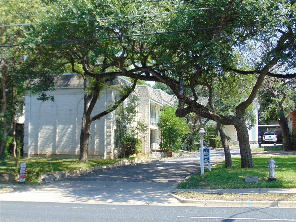 2516 Enfield RD #101, Austin, TX 78703