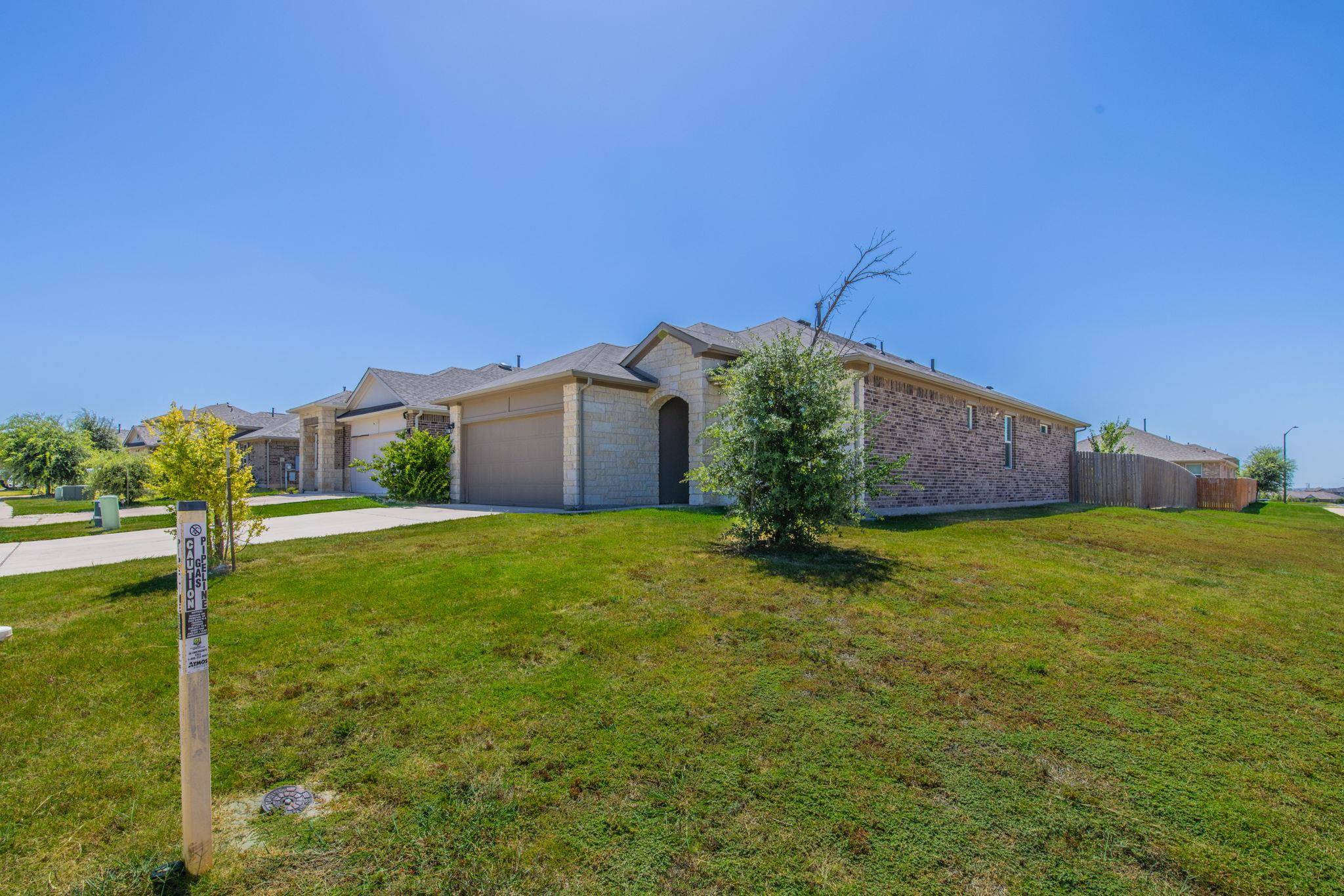 225 Baum DR, Georgetown, TX 78626