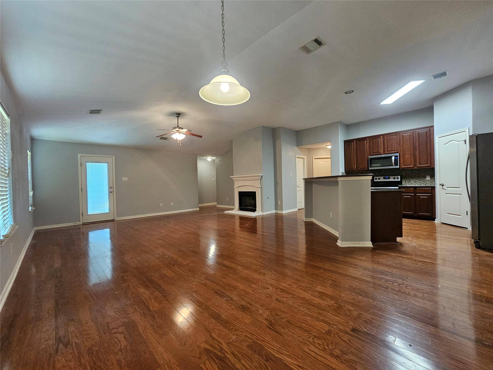 2035 Intrepid DR, Buda, TX 78610