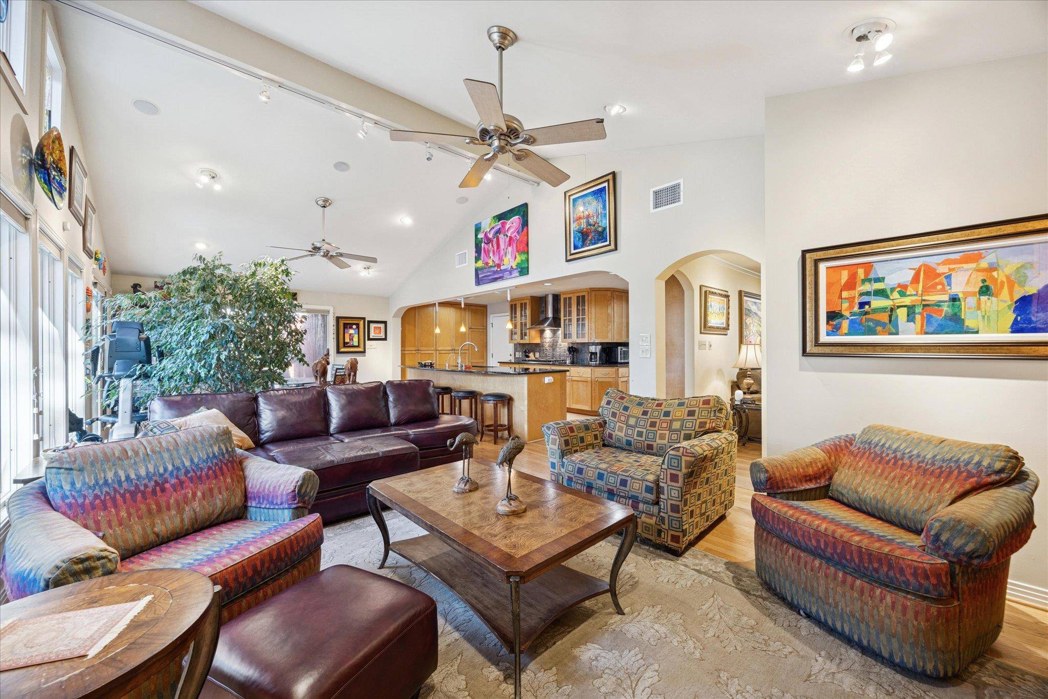 3009 McElroy DR, Austin, TX 78757