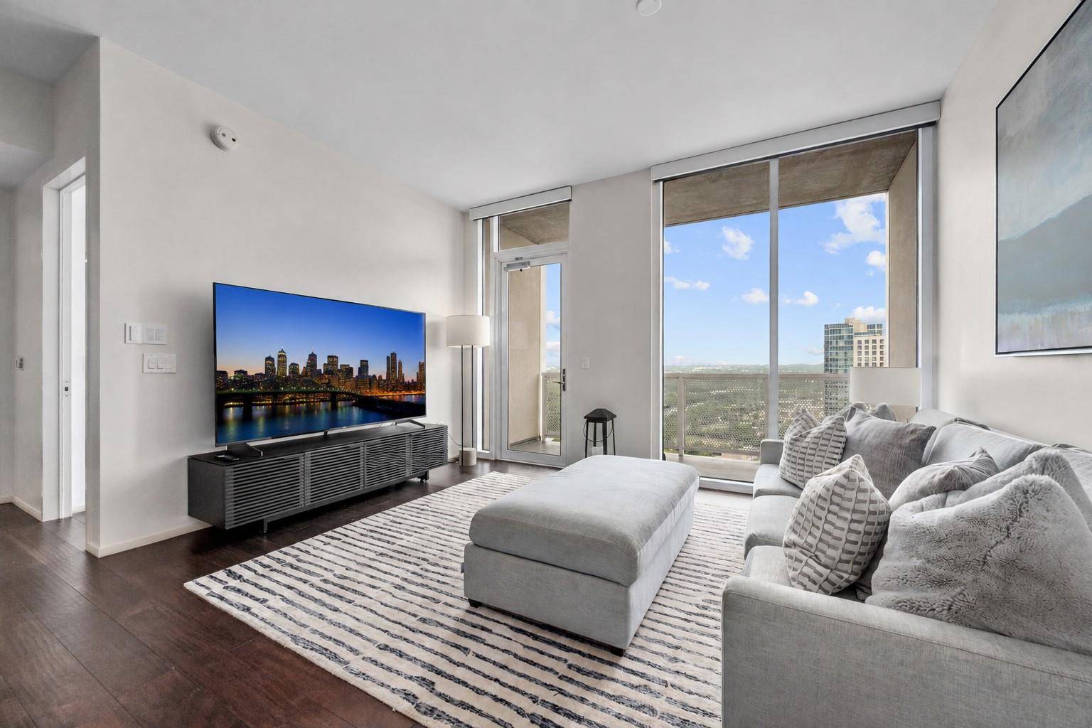 301 West Ave #3208, Austin, TX 78701