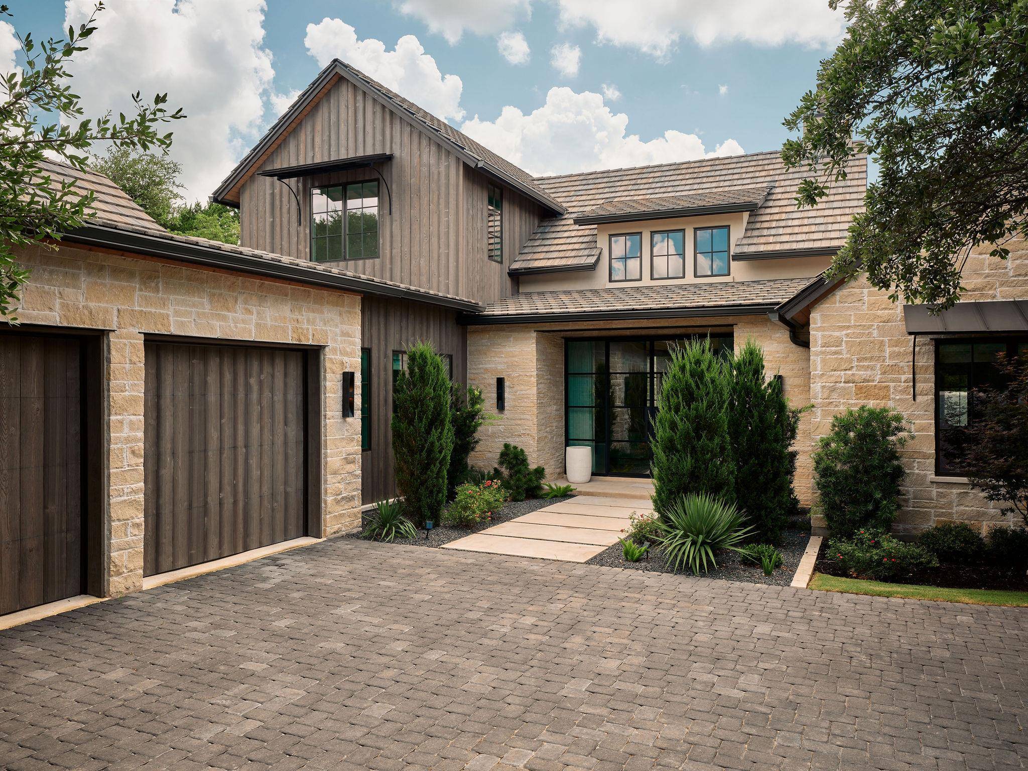 4320 Amarra DR #1, Austin, TX 78735