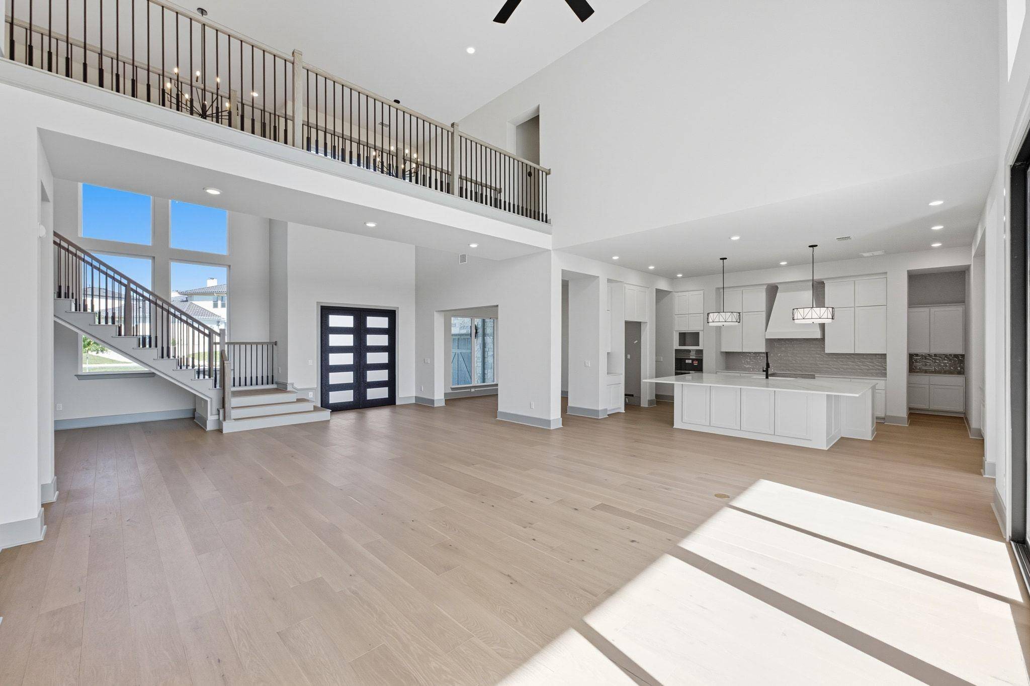 802 Lauren Belle LN, Lakeway, TX 78738