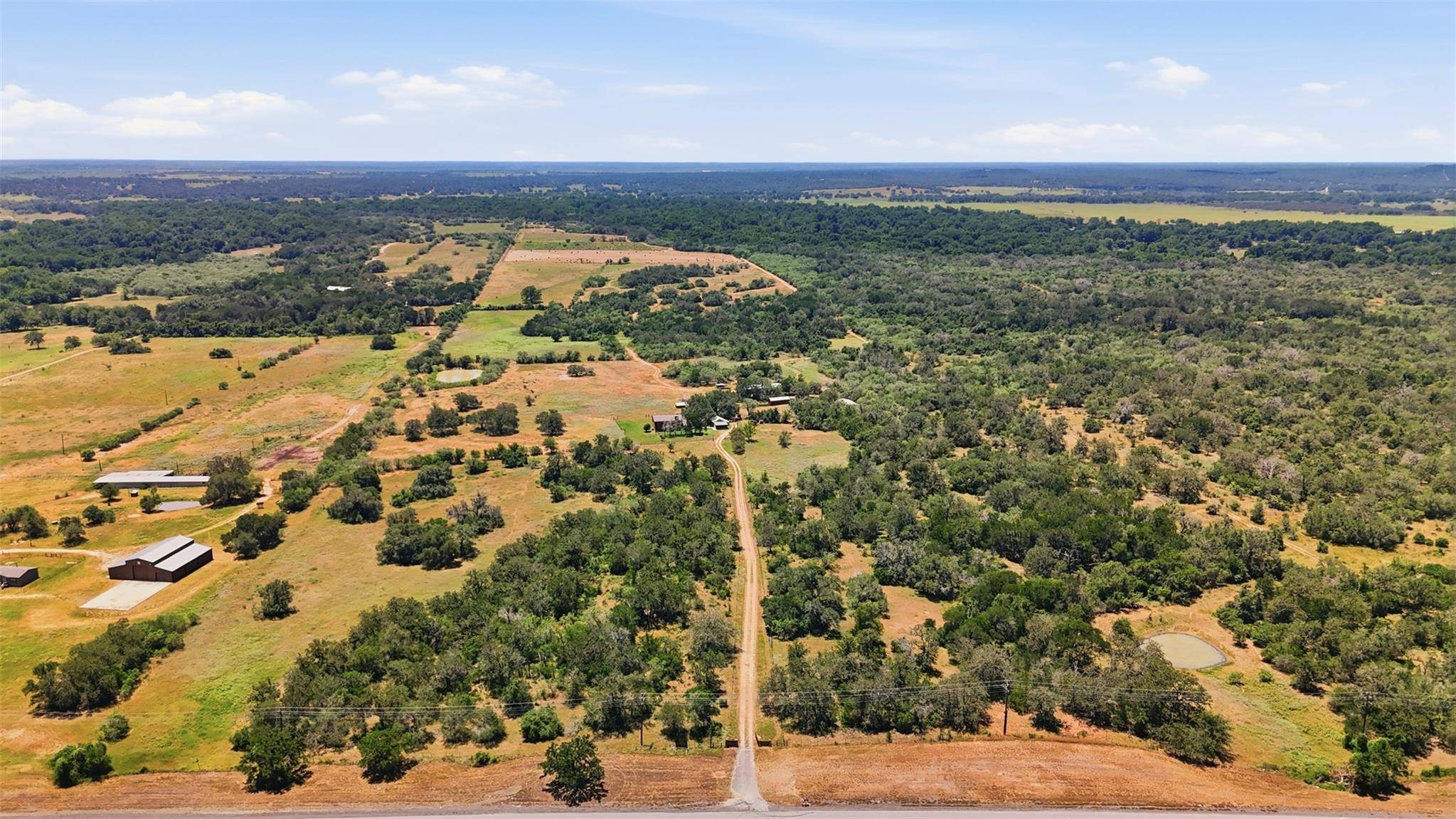15145 Alternate 90, Kingsbury, TX 78638
