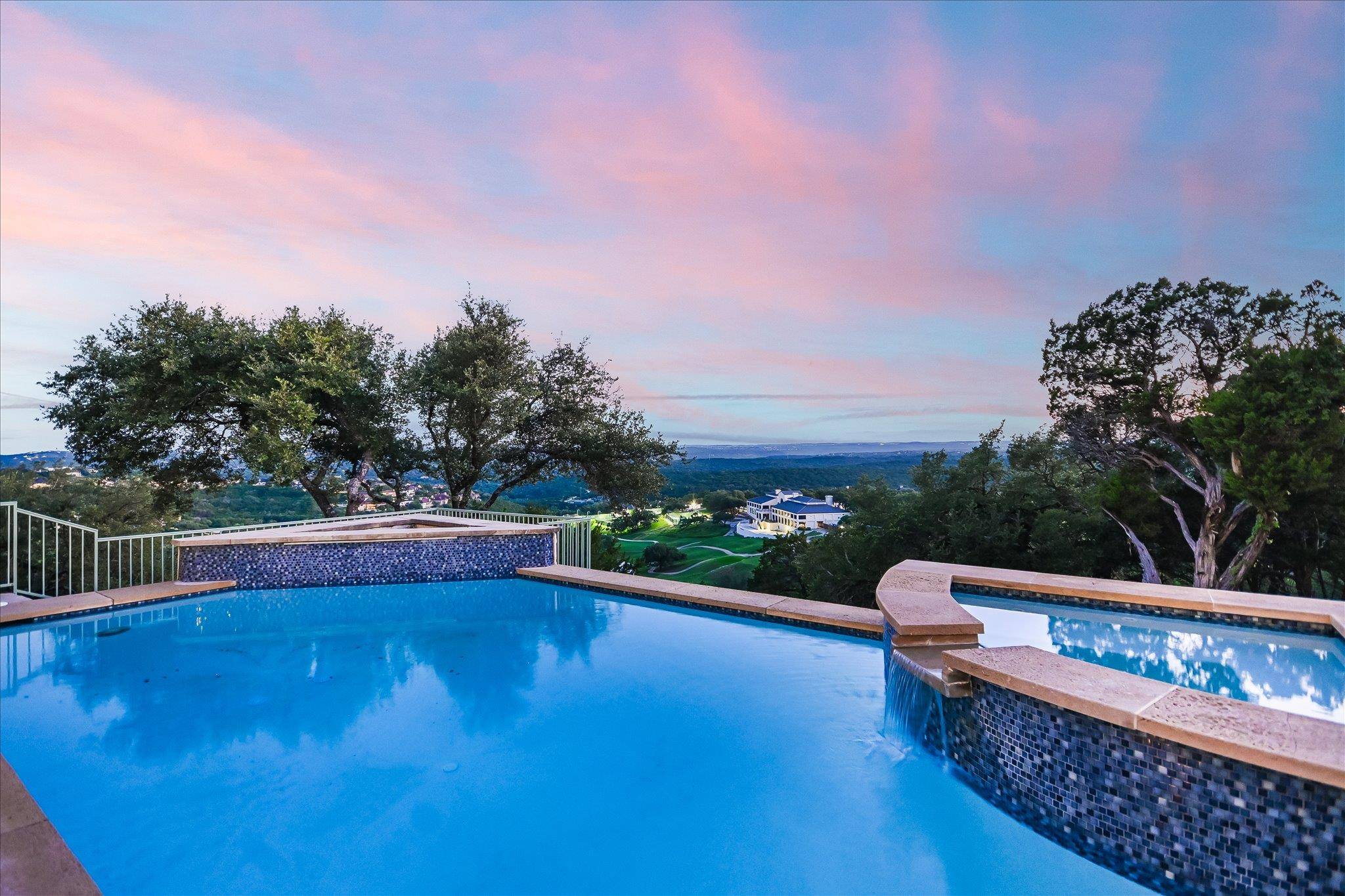 4501 Golf Vista DR, Austin, TX 78730