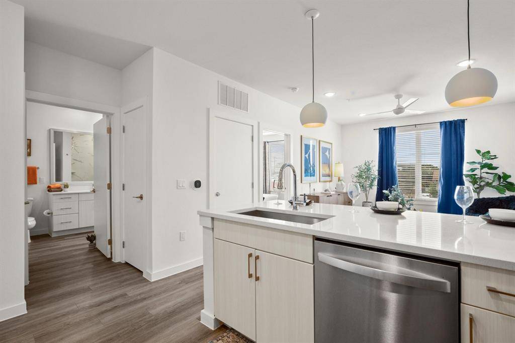 6324 N Lamar BLVD #212, Austin, TX 78752