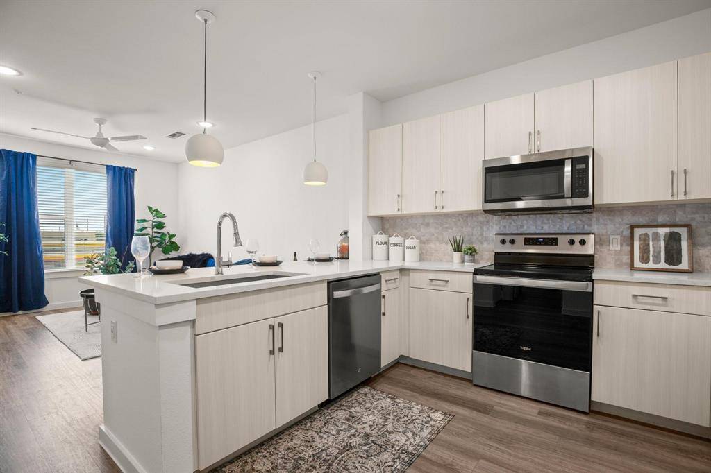 6324 N Lamar BLVD #212, Austin, TX 78752