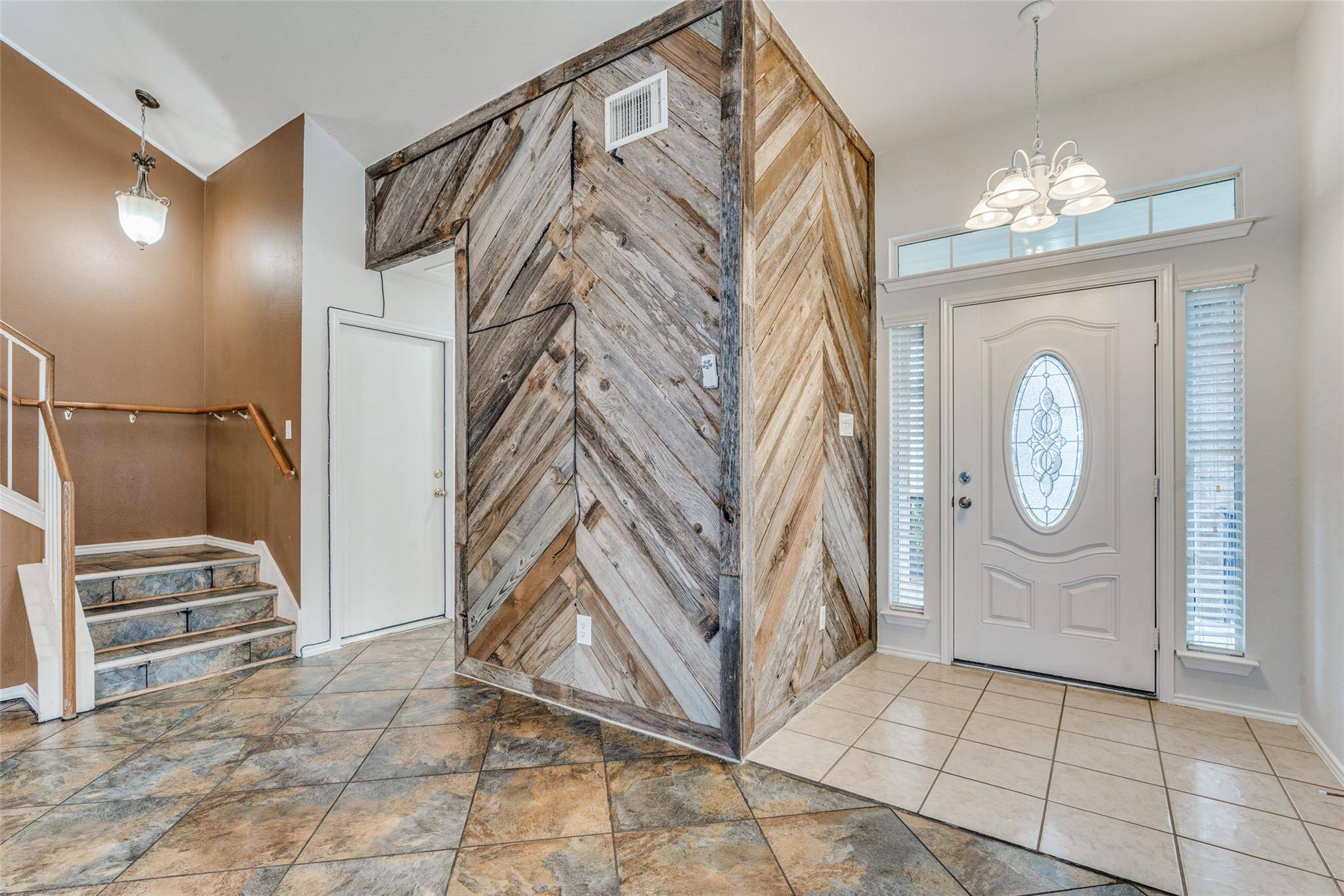 13620 Lyndon B Johnson ST, Manor, TX 78653