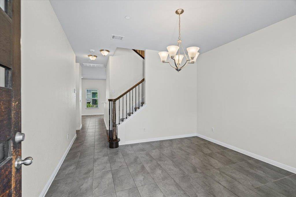 1502 Airedale RD #2502, Austin, TX 78748