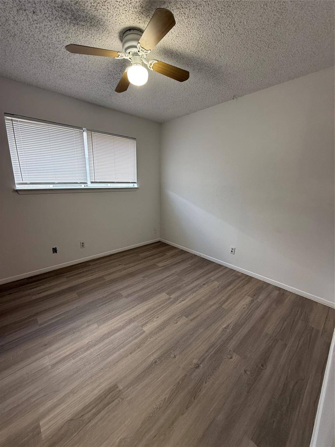 2115 Courtney ST, Austin, TX 78745