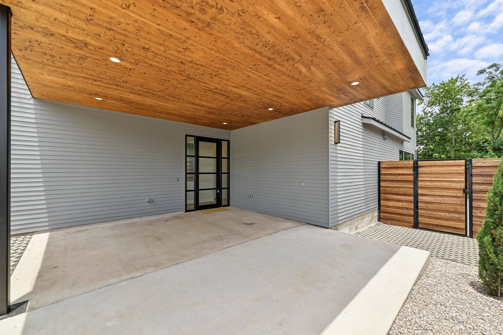 932 E 53rd ST, Austin, TX 78751
