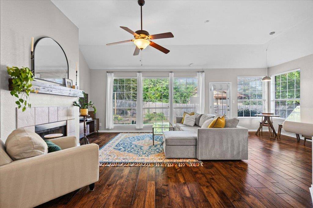 1713 Ender CV, Austin, TX 78727
