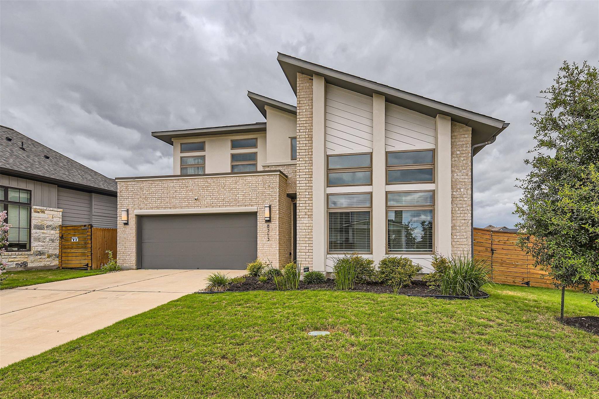 8313 Spire VW, Austin, TX 78744