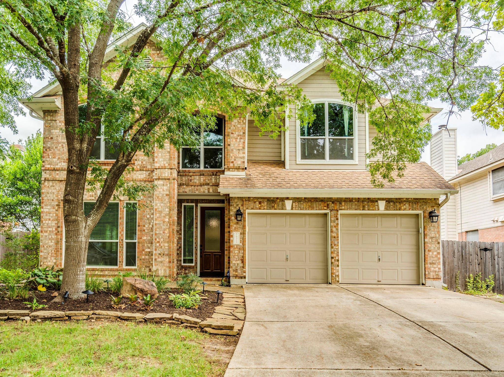 6318 Zadock Woods DR, Austin, TX 78749