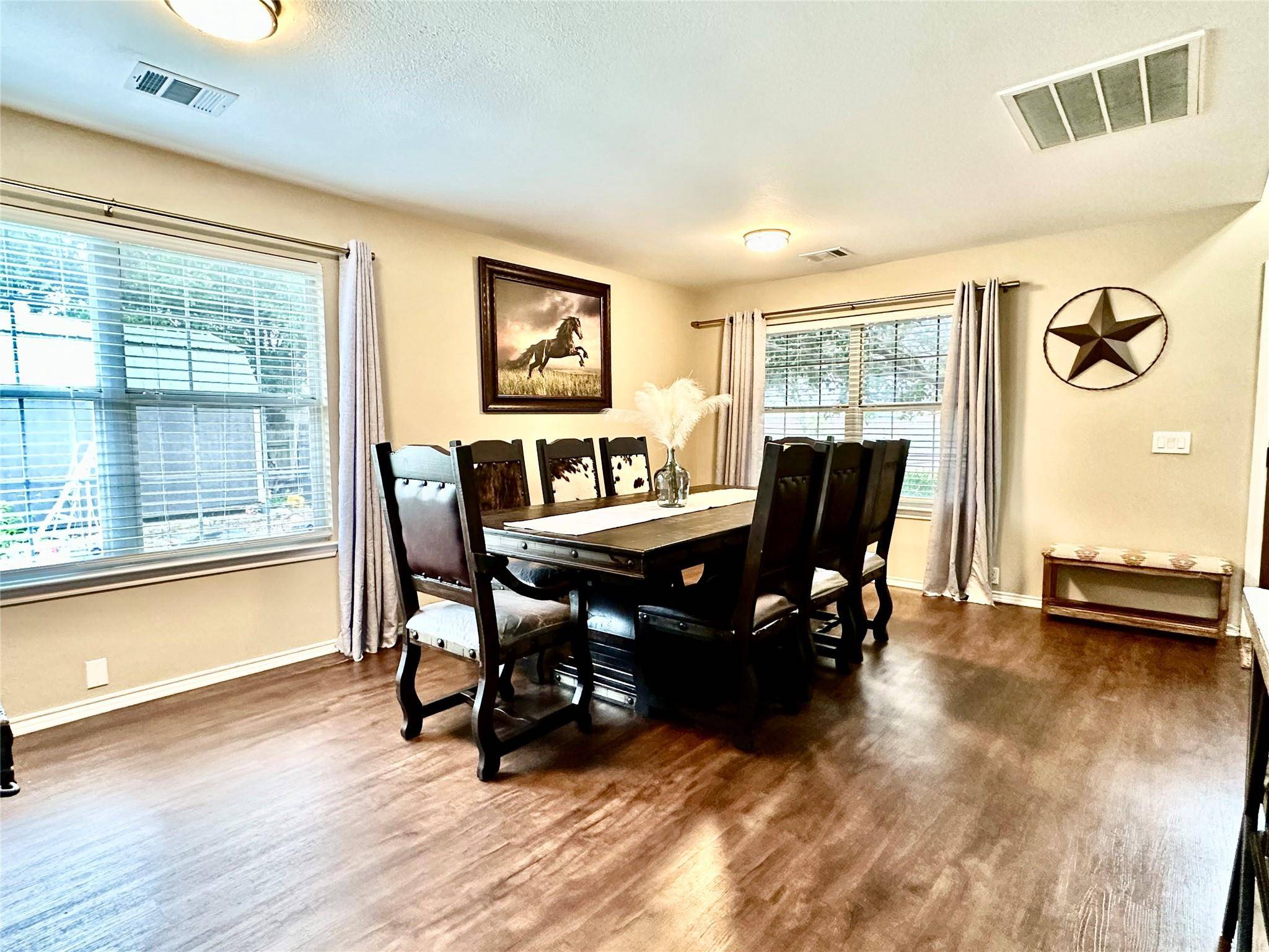 817 Tapestry CV, Pflugerville, TX 78660