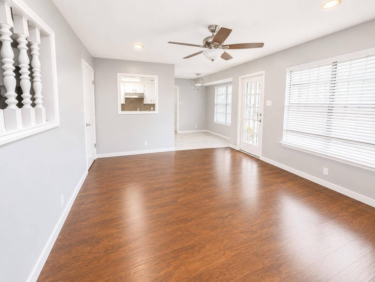 305 Starbright DR, Austin, TX 78745