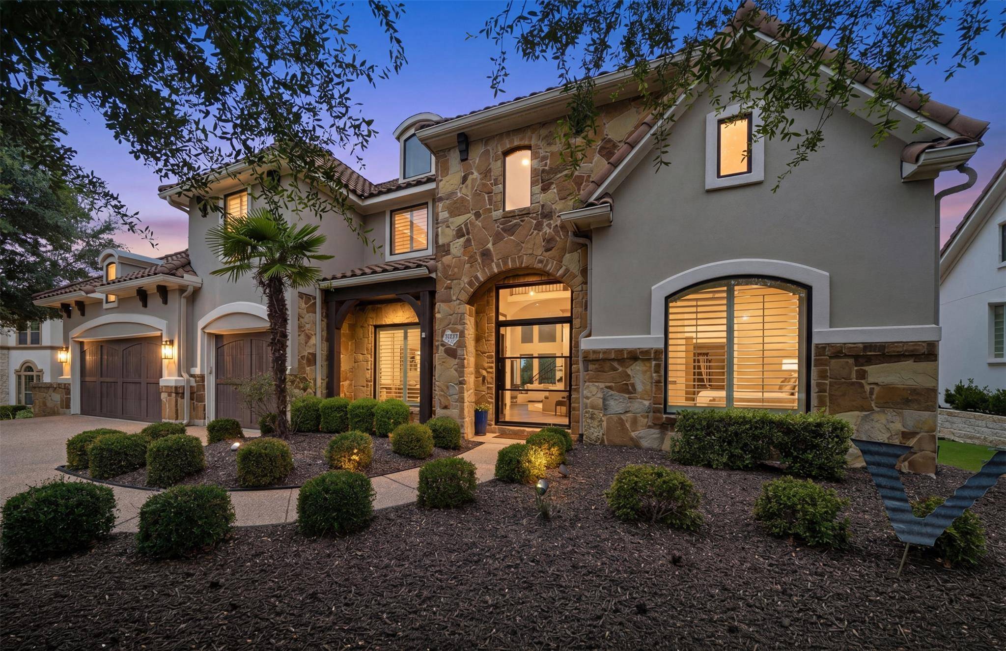 2020 University Club DR, Austin, TX 78732
