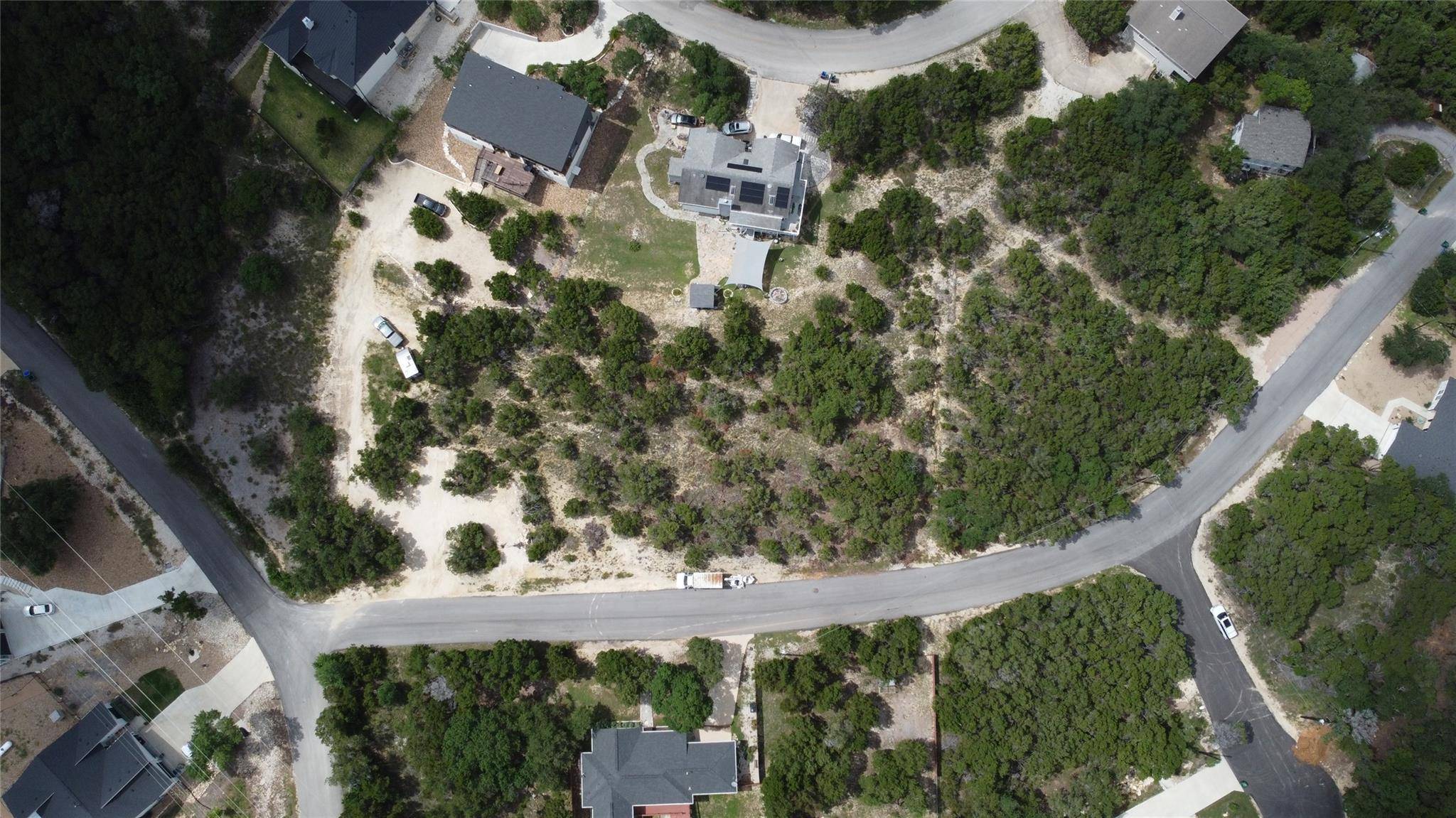 21005 Brewer LN, Lago Vista, TX 78645