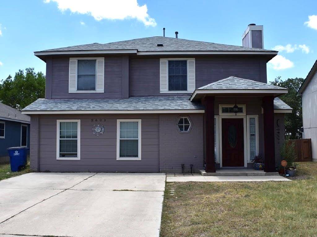 2601 Highcloud DR, Lockhart, TX 78644