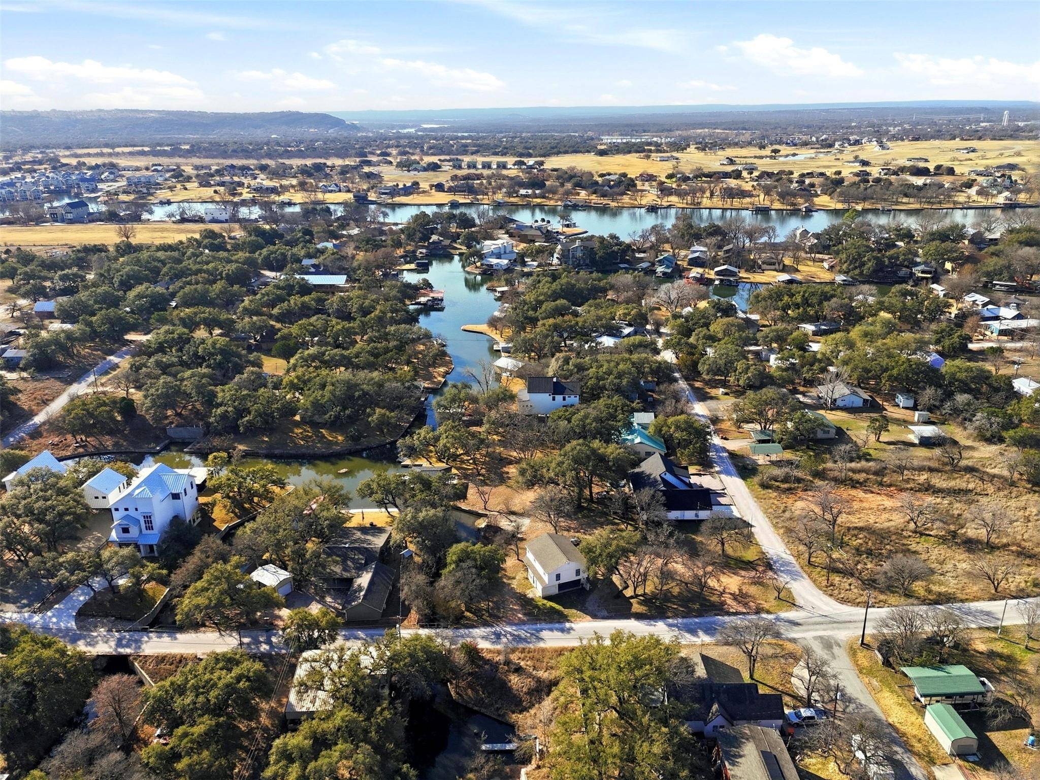 610 Williams Lakeshore, Kingsland, TX 78639