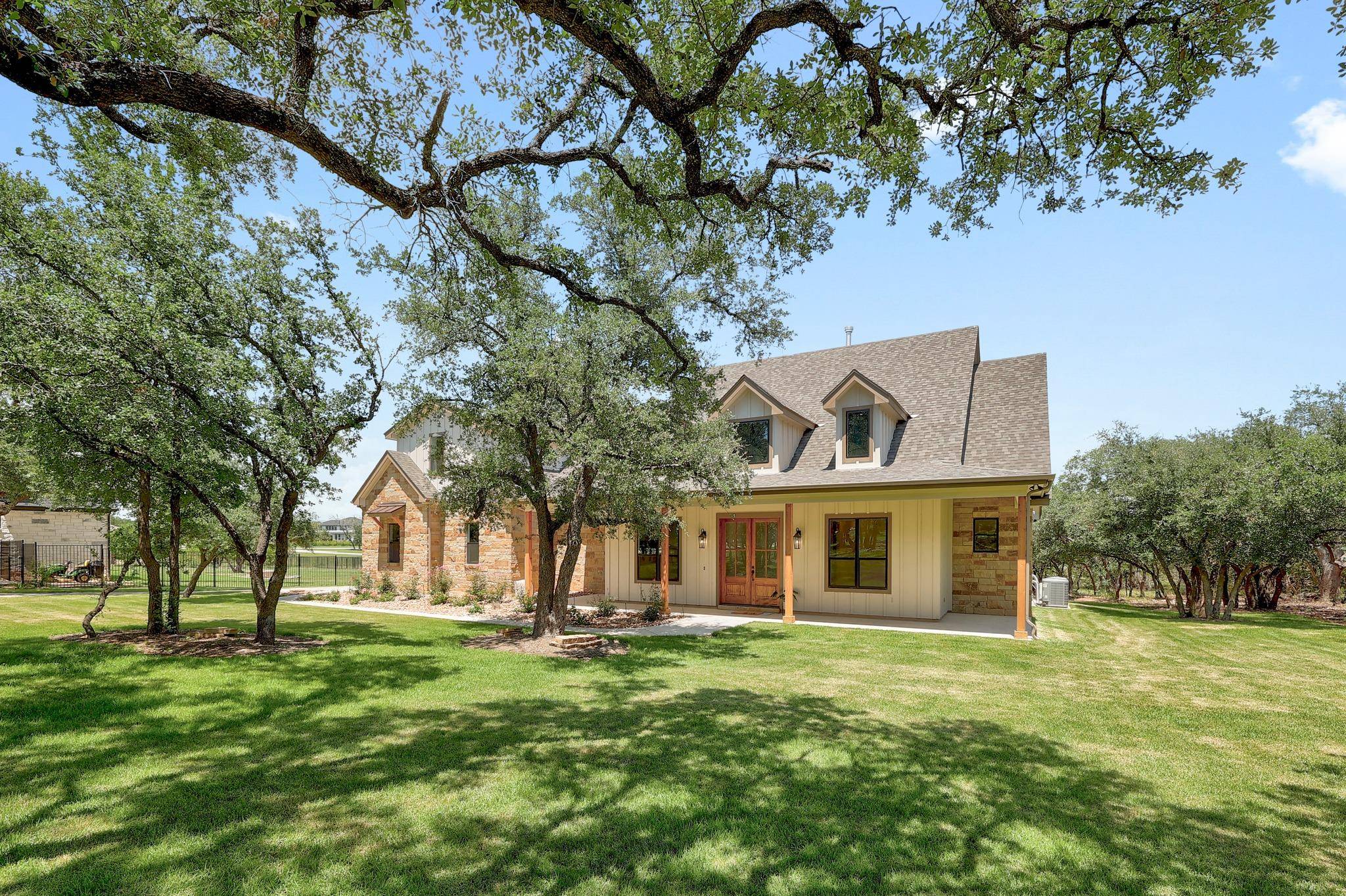 217 Joya DR, Liberty Hill, TX 78642