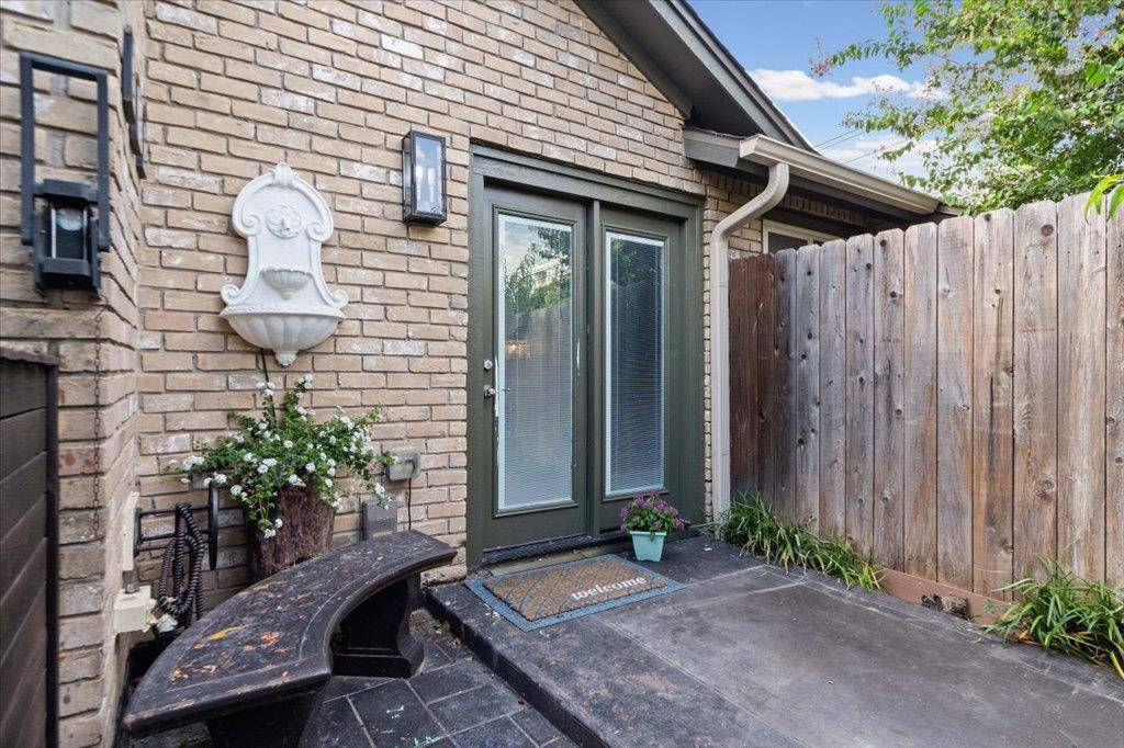 1015 E Yager LN #161, Austin, TX 78753