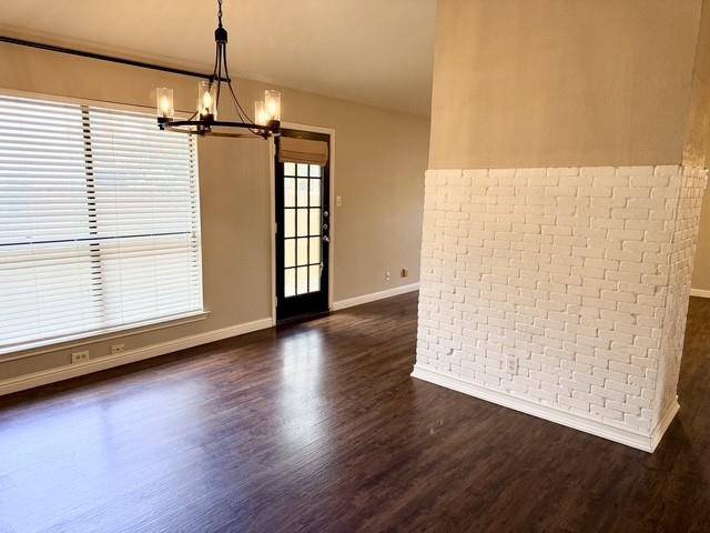 1920 White Oak CIR, Round Rock, TX 78681