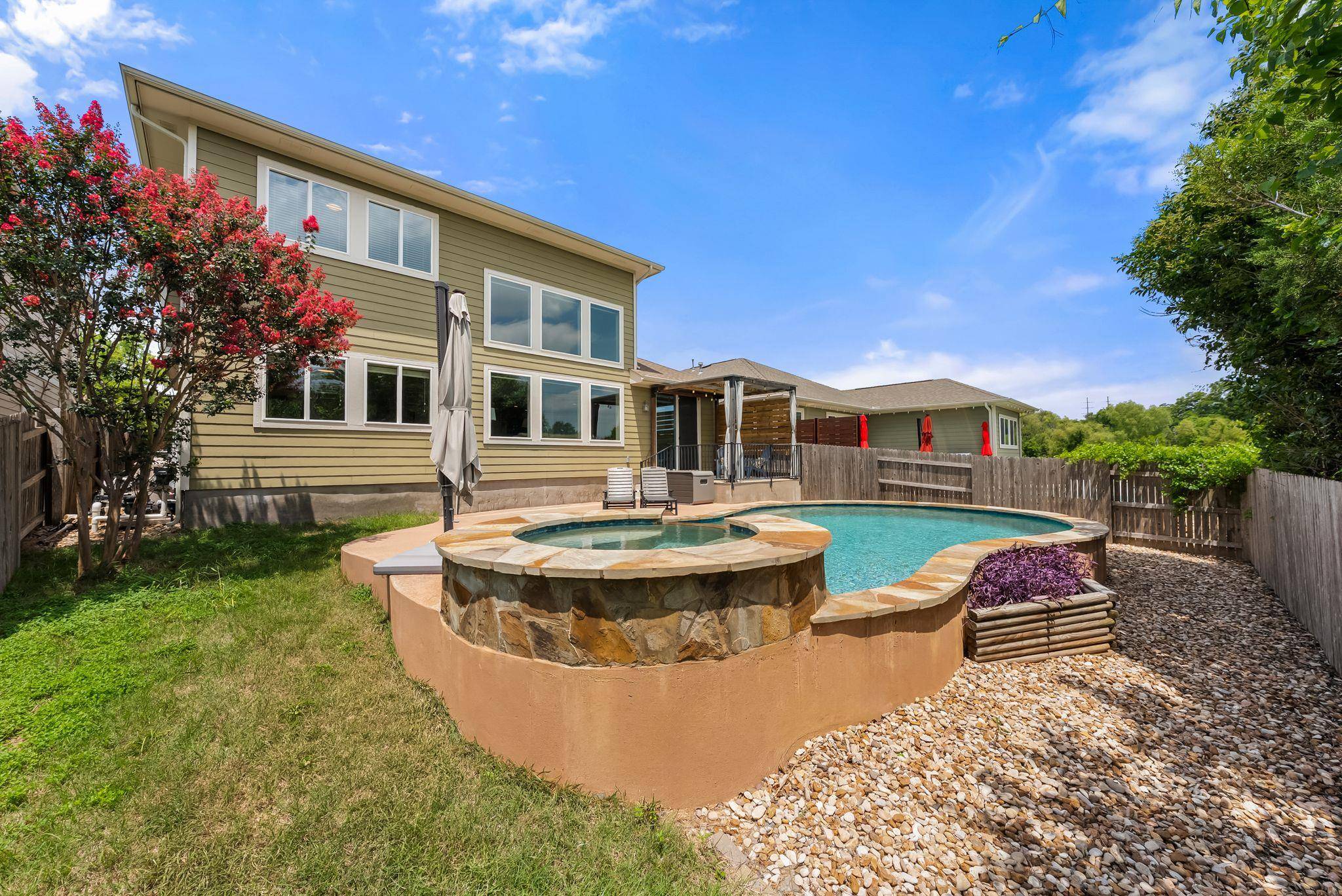 729 Clear Stream XING, Austin, TX 78753