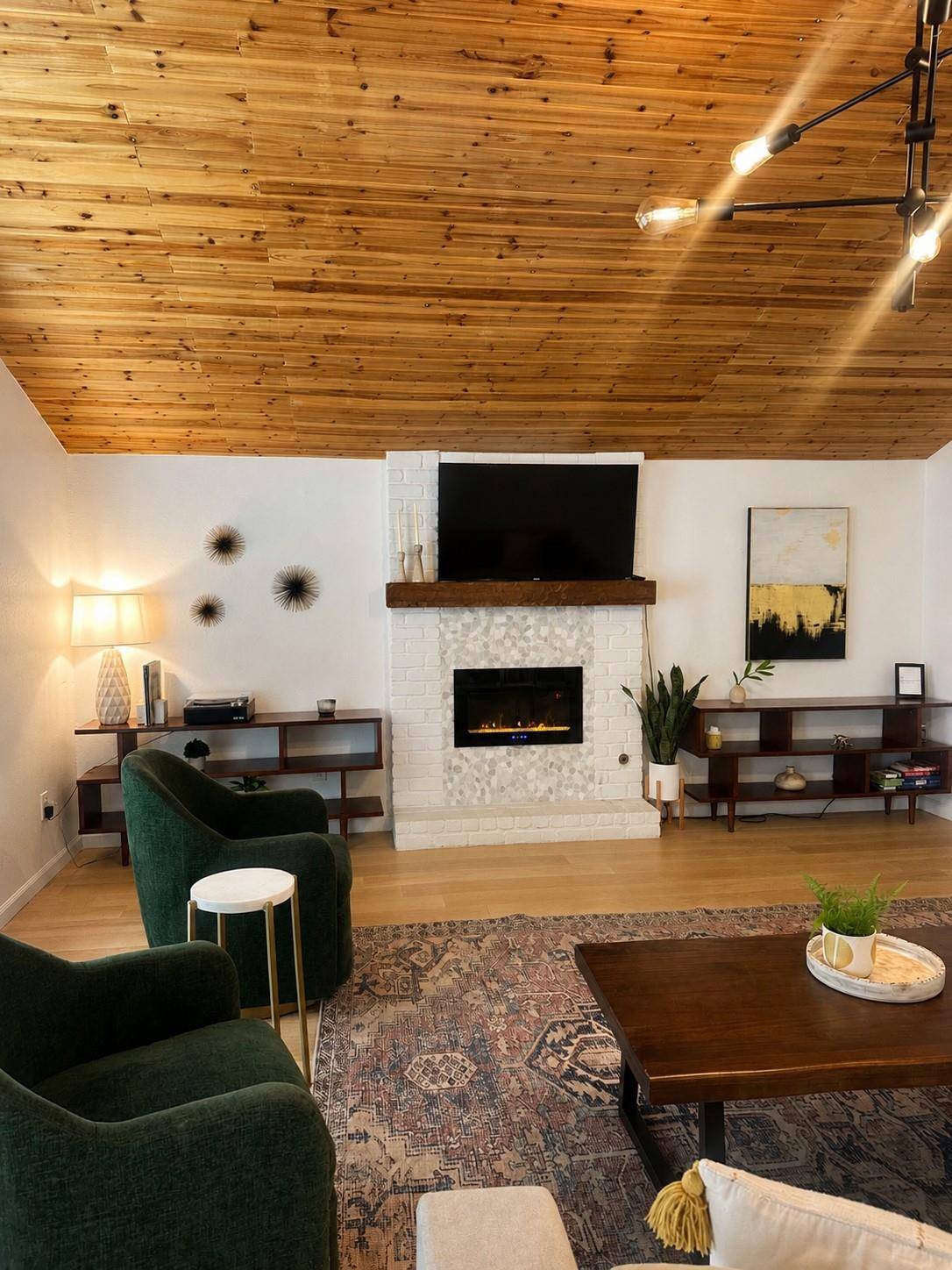 1705 Cricket Hollow DR, Austin, TX 78758