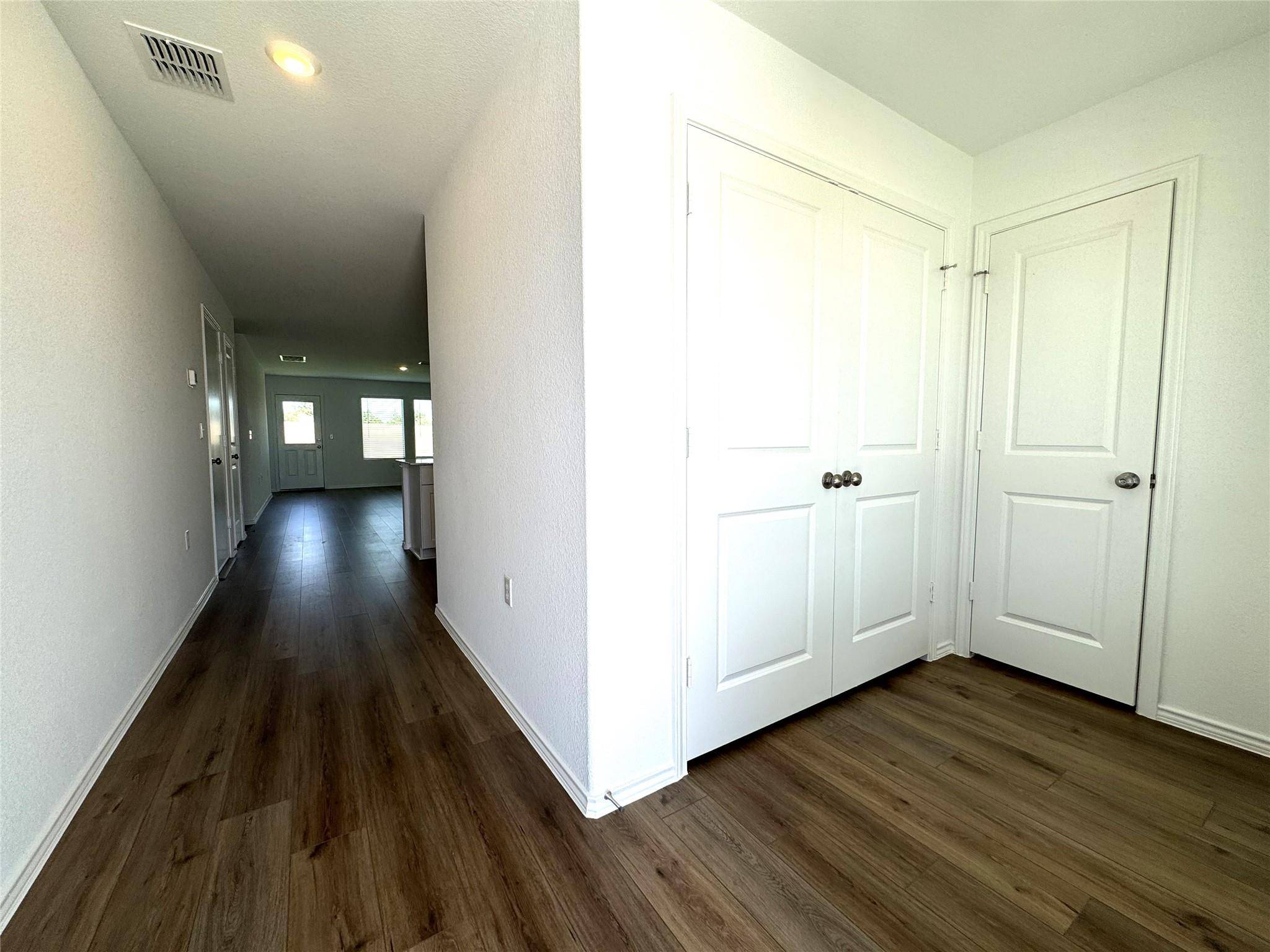 2720 Schwartz LN, Pflugerville, TX 78660