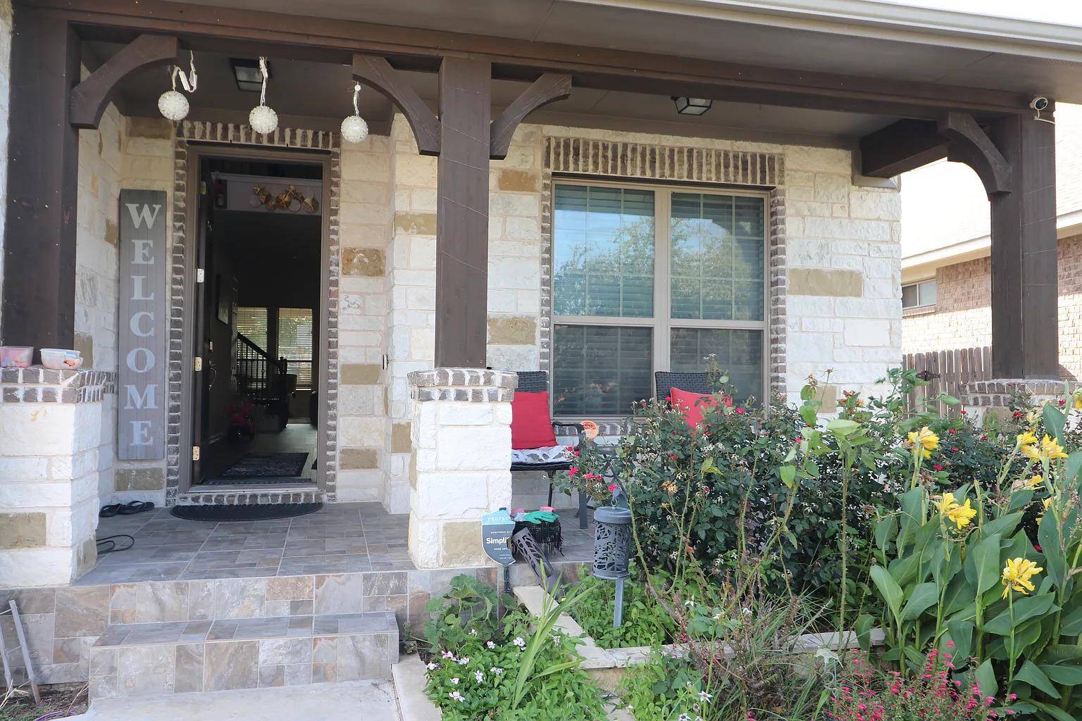 20804 Snow Bunting LN, Pflugerville, TX 78660