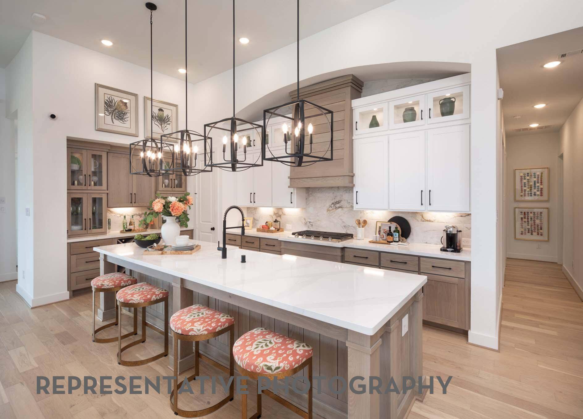 112 Las Posas DR, Liberty Hill, TX 78642