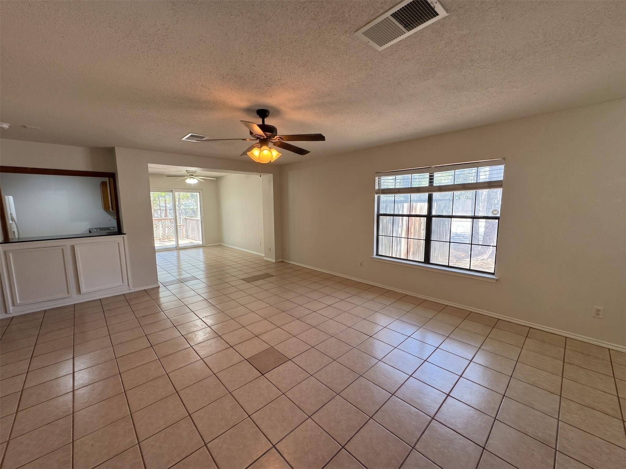 800 Oregon ST, San Marcos, TX 78666