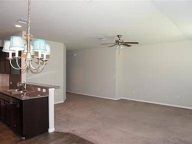 113 Leon River LOOP, Hutto, TX 78634