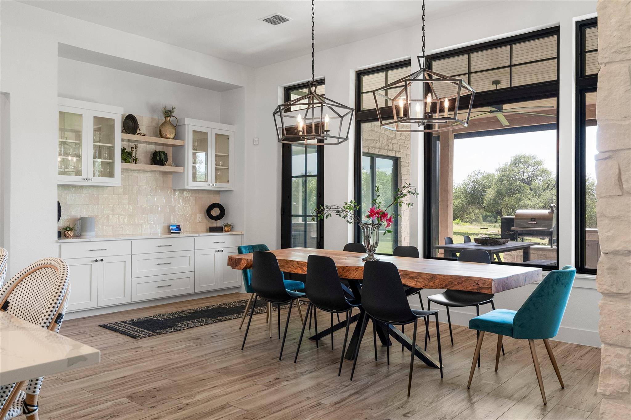 3706 Tuscany DR, Driftwood, TX 78619