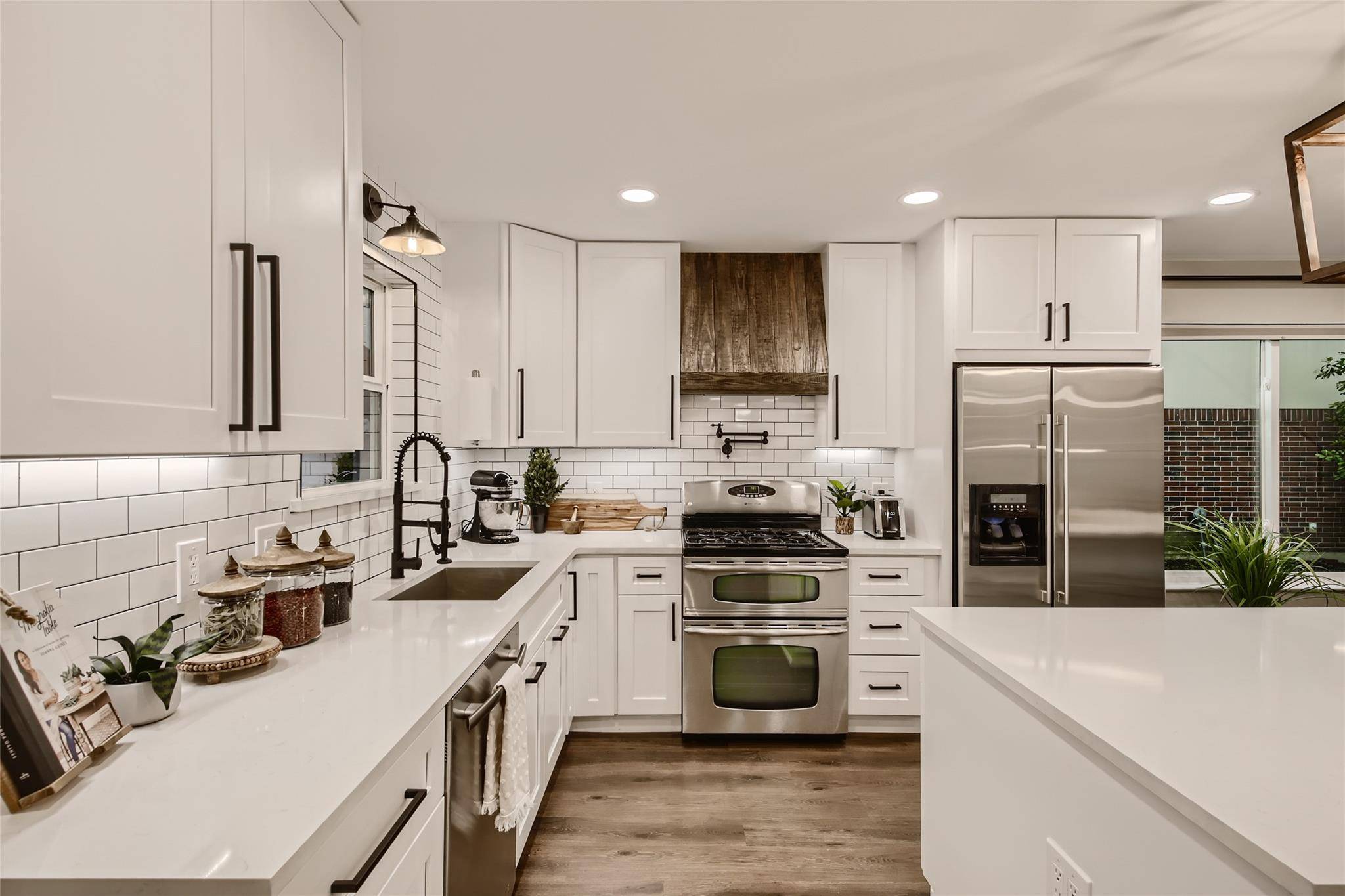 13104 Tilder DR, Austin, TX 78729