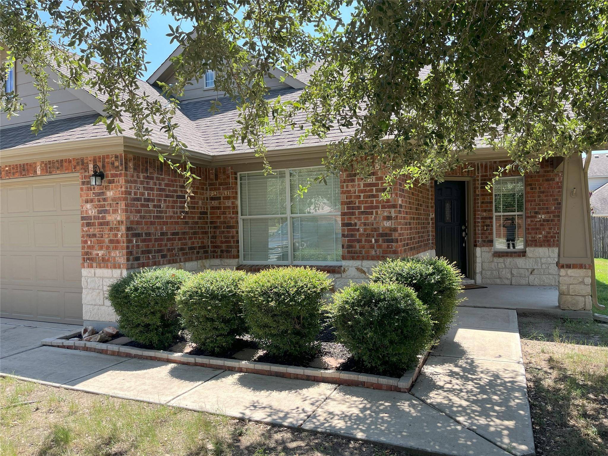 2375 Garlic Creek DR, Buda, TX 78610