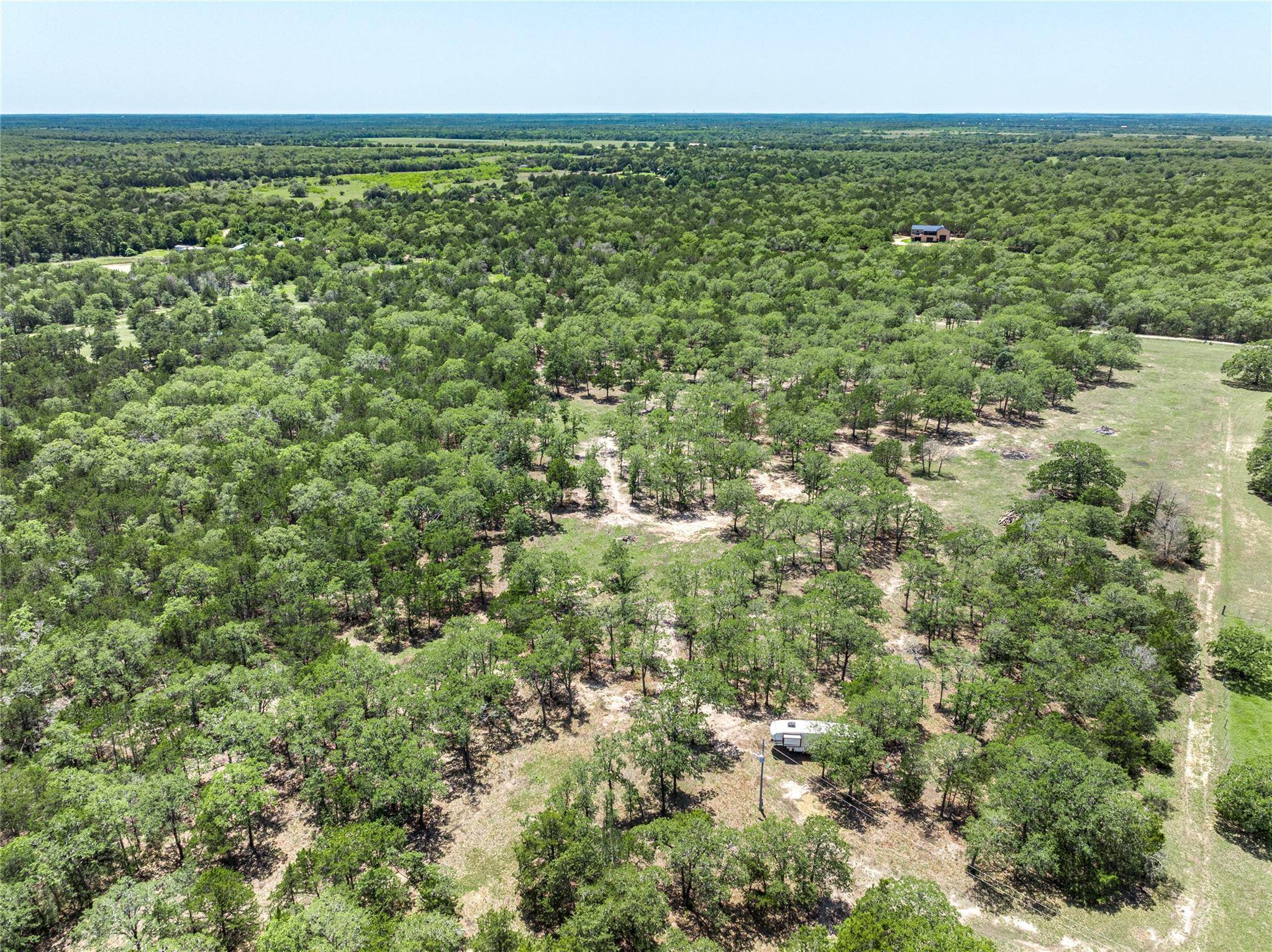4638 Red Hollow Lane LN, Smithville, TX 78957