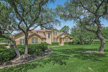 2401 Sailpoint DR, Spicewood, TX 78669