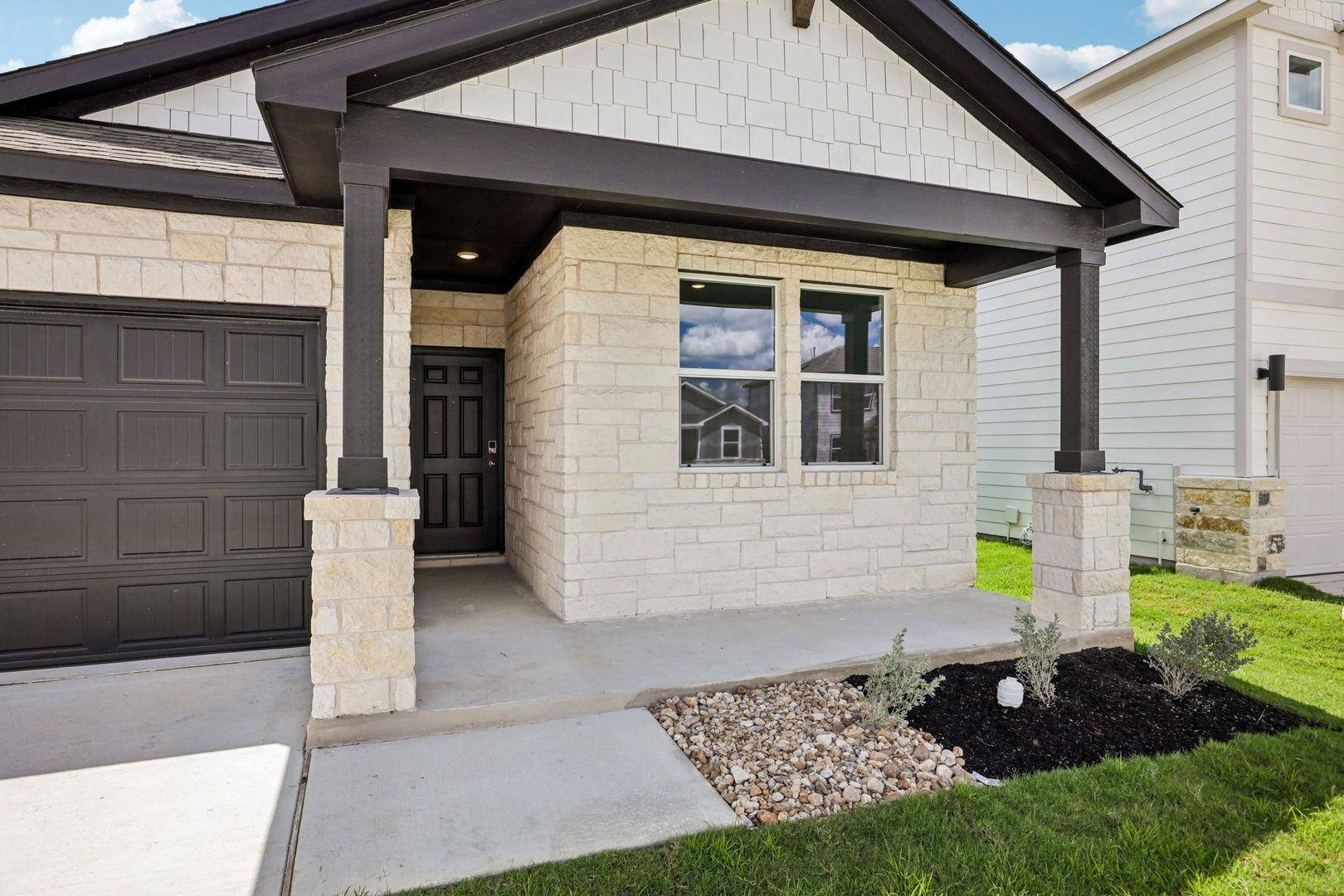 13403 Final Turn DR, Buda, TX 78610