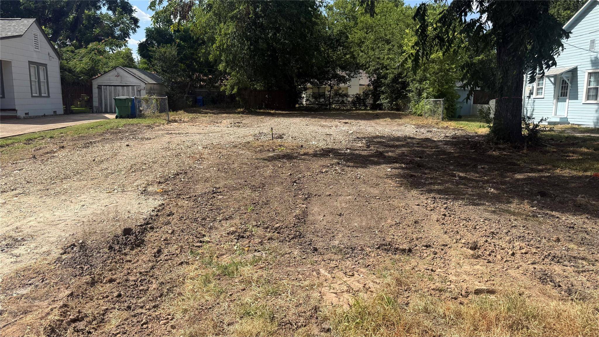 1312 Wallace ST, Taylor, TX 76574