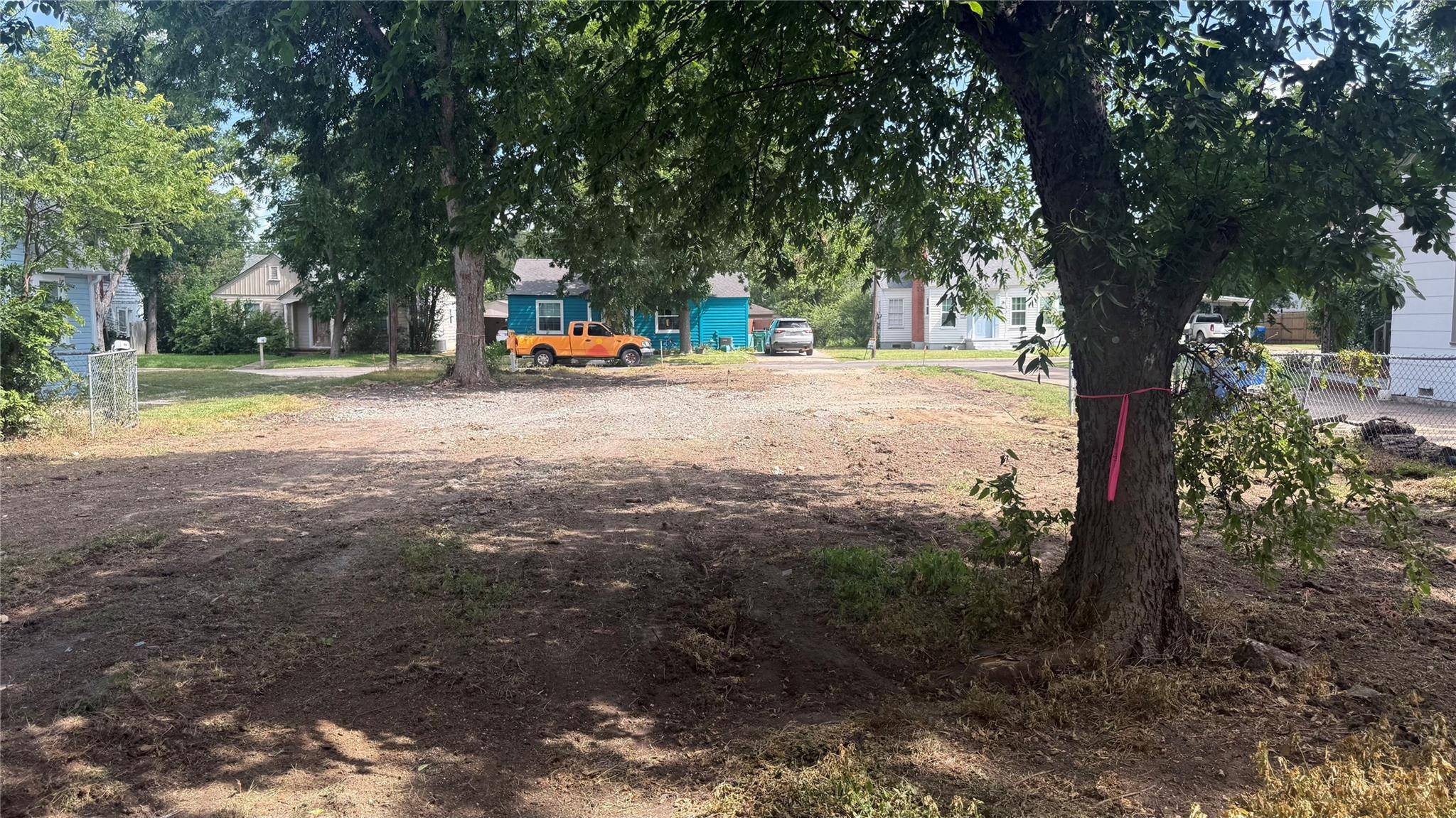 1312 Wallace ST, Taylor, TX 76574