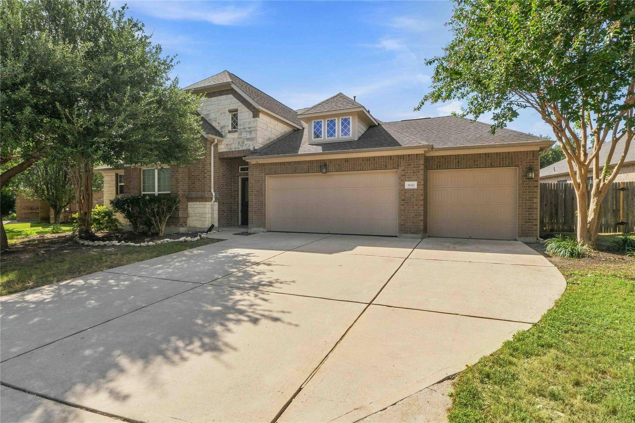 1610 Elkins LN, Cedar Park, TX 78613