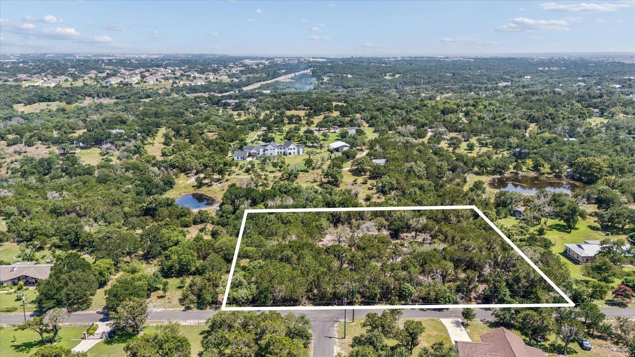 175 Spanish Oak LN, Liberty Hill, TX 78642